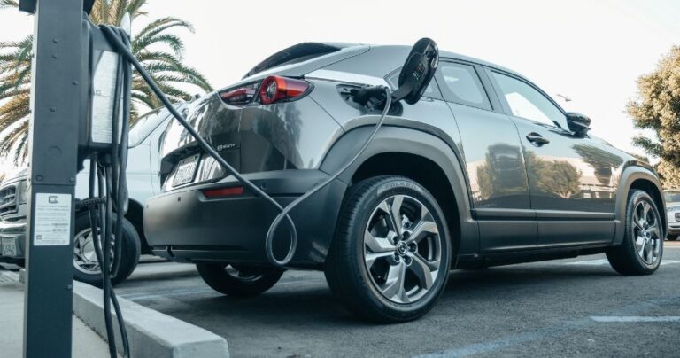 bateria de carro eletrico